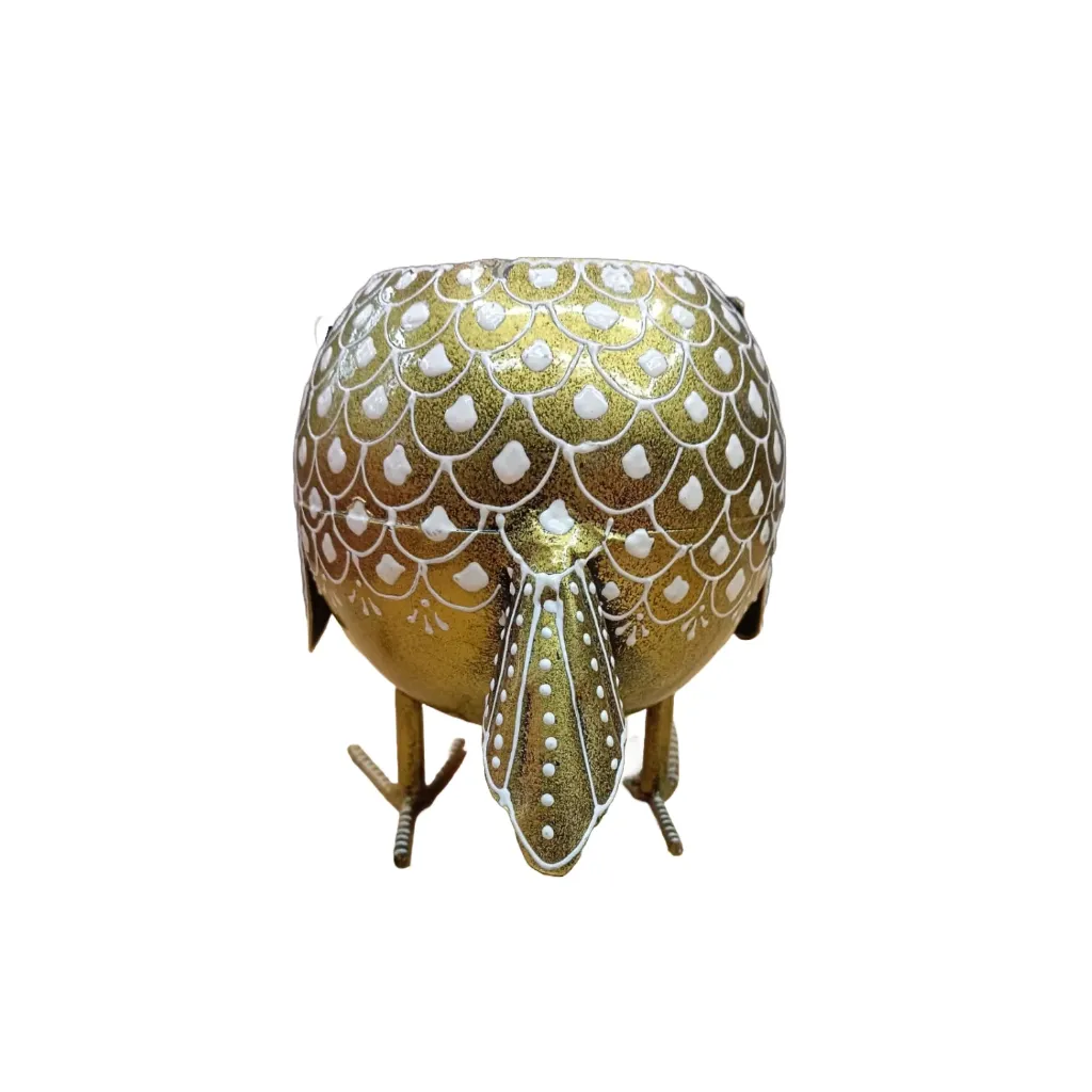 owl-planter-back.webp